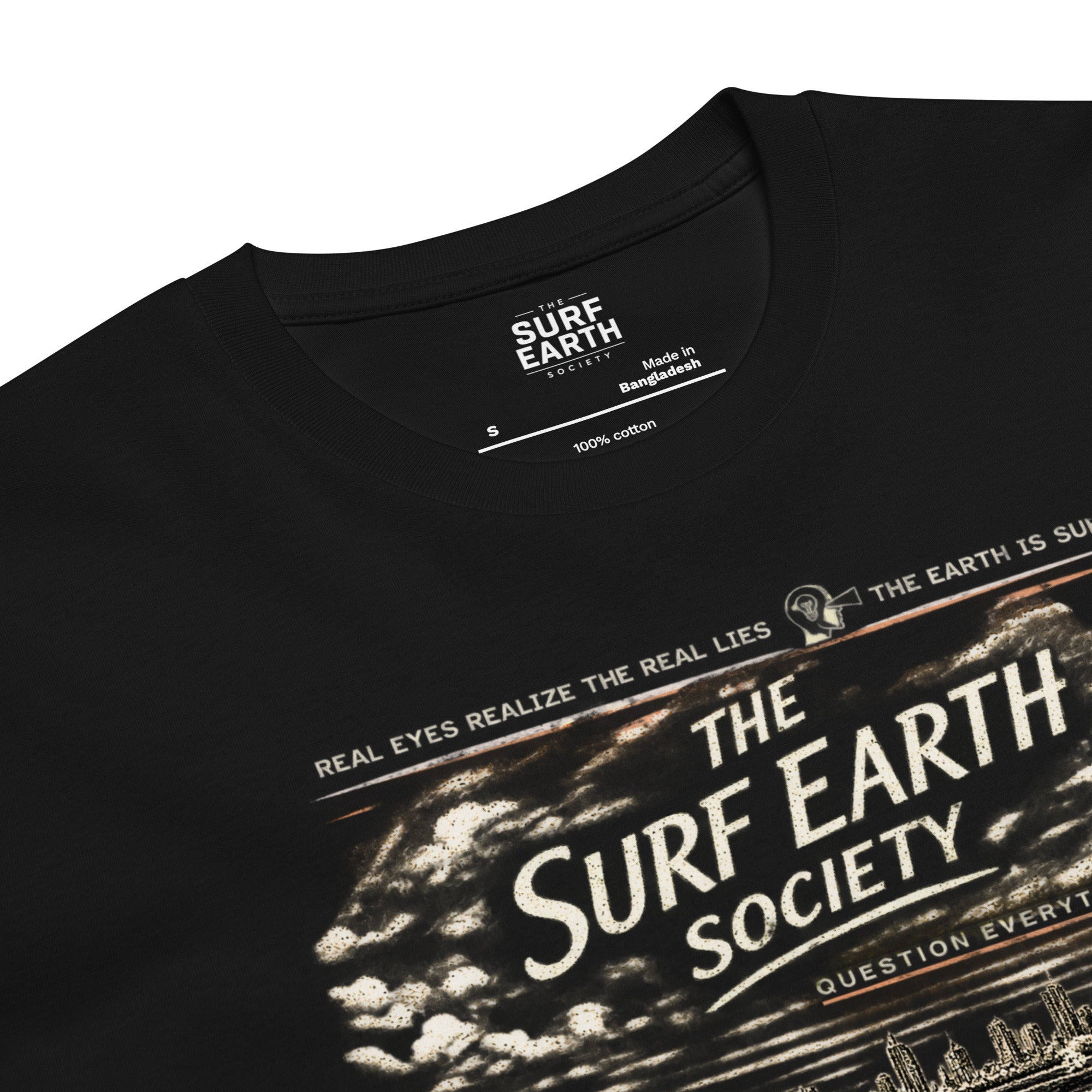 The Surf Earth Society Vintage Australia Rustic graphic tee in navy FOLDED